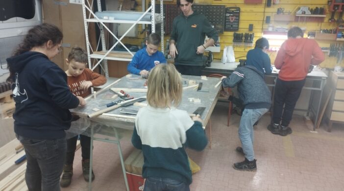 Praca v skautskych dielnach